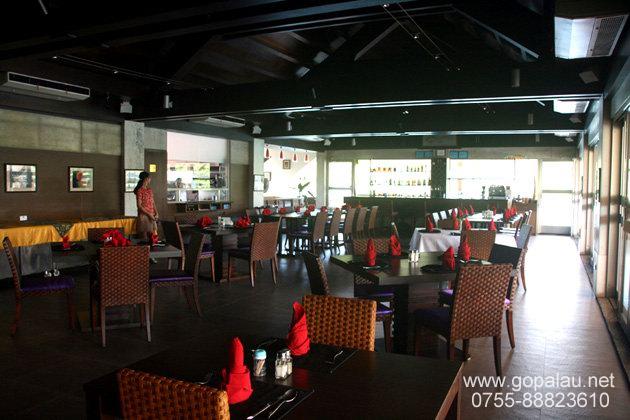 帛琉月伴湾旅馆Landmark Marina餐厅