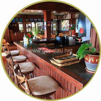 玫瑰园海景小木屋bar