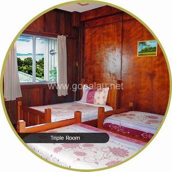 玫瑰园海景小木屋triple room